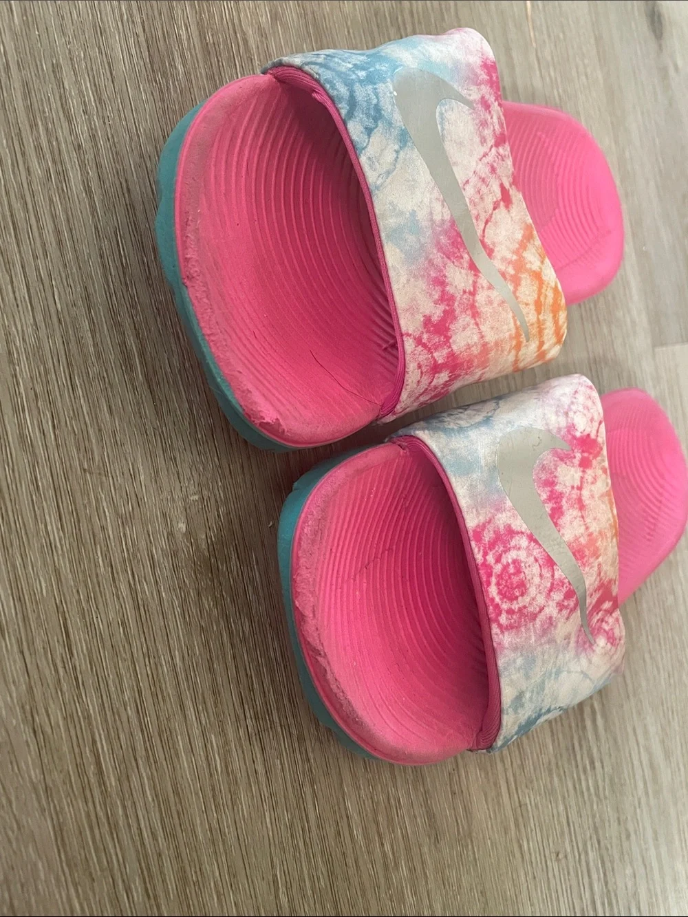 Nike Kids Pink Tie-Dye Strap Slide Sandals